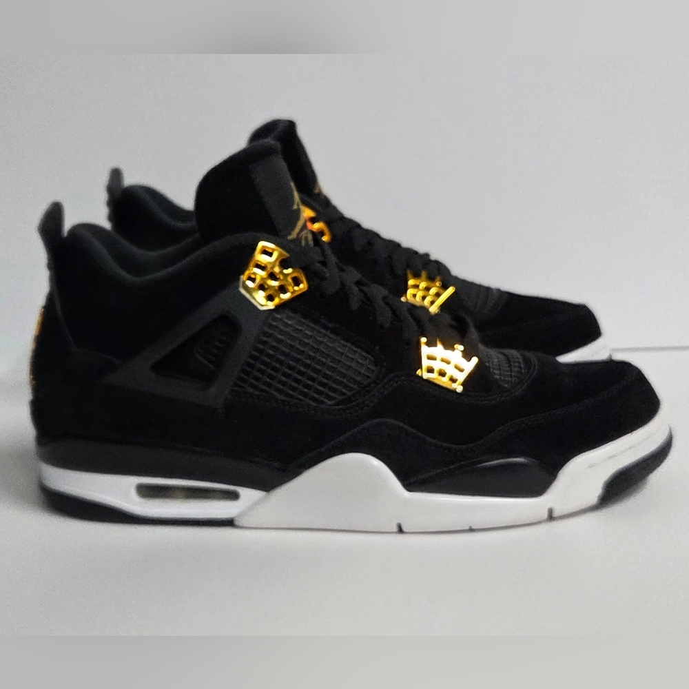 Jordan 4 Retro Royalty 2017 Size 11.5 Pre-Owned 308497-032 Black Gold - Picture 2 of 15
